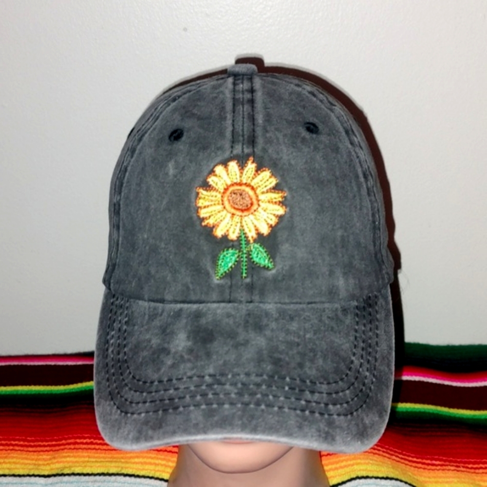 Waldeal Girls' Sunflower Decal Adjustable Low Profile Hat Teens Washed Dad Hat